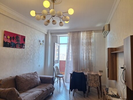 Elan №6185954 - Bakı, Memar Əcəmi m., 2 otaqlı, 67 m², 7/15 mərtəbə