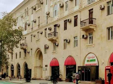 Elan №6181432 - Bakı, Sahil m., 2 otaqlı, 50 m², 4/4 mərtəbə