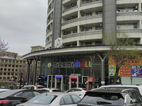 м. Низами