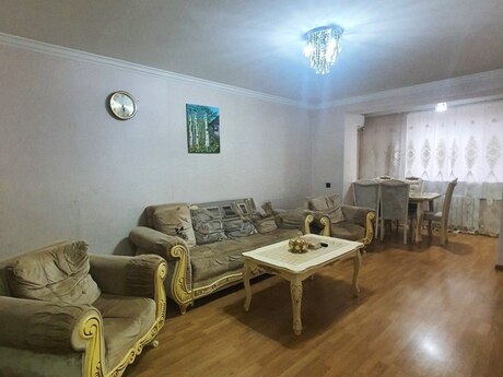 Объявление №6186644 - Баку, м. Иншаатчылар, 3-комн., 70 м², 2/5 этаж
