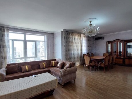 Elan №6186713 - Bakı, 8 Noyabr m., 3 otaqlı, 150 m², 19/19 mərtəbə