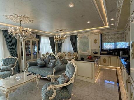 3-комн. новостройка - м. 8 ноября - 148 м²