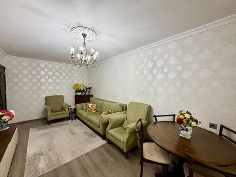 Elan №6186961 - Bakı, Xalqlar Dostluğu m., 3 otaqlı, 75 m², 1/5 mərtəbə