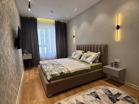 Kirayə 3 otaqlı mənzil, 116 m², 28 May: 1 800 ₼/ay 4