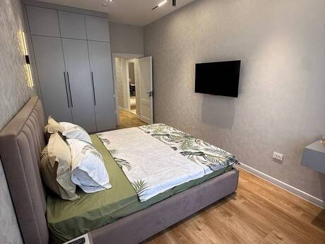 Kirayə 3 otaqlı mənzil, 116 m², 28 May: 1 800 ₼/ay 5