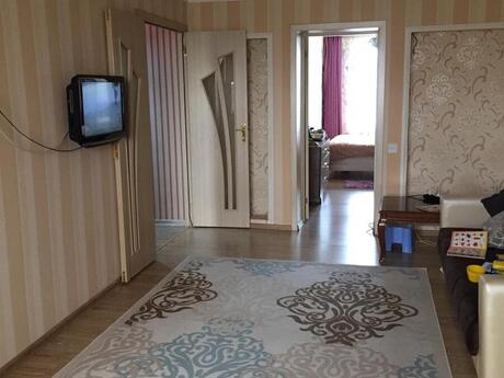 2 otaqlı köhnə tikili - Gənclik m. - 55 m²
