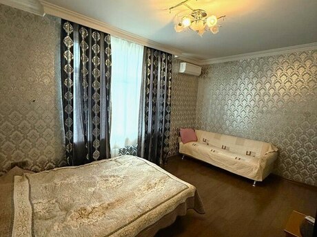 2 otaqlı köhnə tikili - Bakıxanov q. - 55 m²