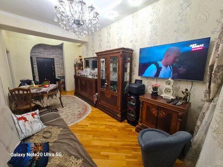 3 otaqlı mənzil, 65 m², Bakıxanov: 125 000 ₼ 2