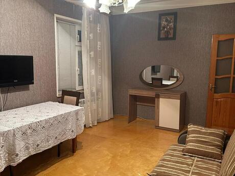 Объявление №6187247 - Баку, м. Ахмедлы, 2-комн., 65 м², 8/9 этаж