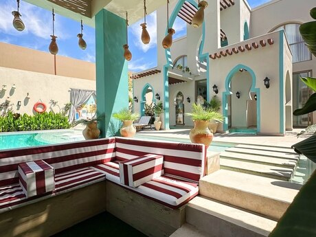5 otaqlı həyət evi/bağ evi - Mərdəkan q. - 500 m²
