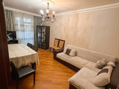 3 otaqlı köhnə tikili - Həzi Aslanov m. - 80 m²