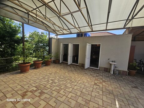 7 otaqlı həyət evi, 170 m², Zabrat: 270 000 ₼ 2