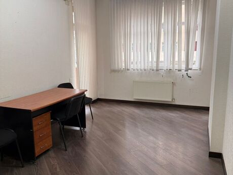 2 otaqlı mənzil, 120 m², 28 May: 360 000 ₼ 3