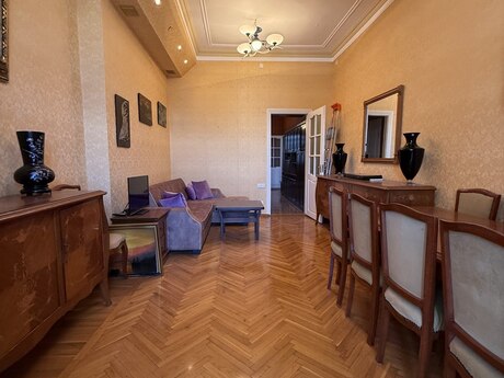 3 otaqlı mənzil, 100 m², İçəri Şəhər: 479 000 ₼ 3