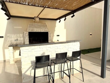 5 otaqlı həyət evi/bağ evi - Mərdəkan q. - 350 m²
