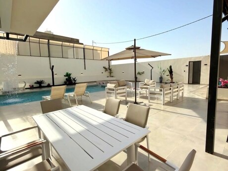 5 otaqlı həyət evi/bağ evi - Mərdəkan q. - 350 m²
