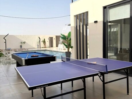 5 otaqlı həyət evi/bağ evi - Mərdəkan q. - 350 m²