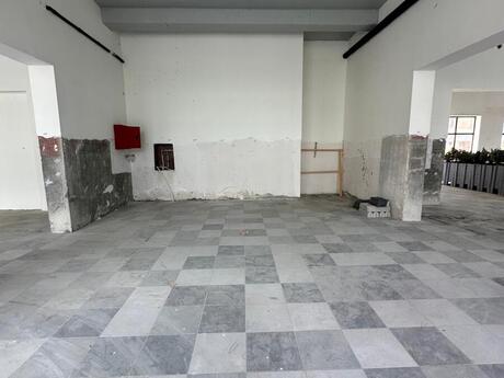 Obyekt - Qaraçuxur q. - 380 m²