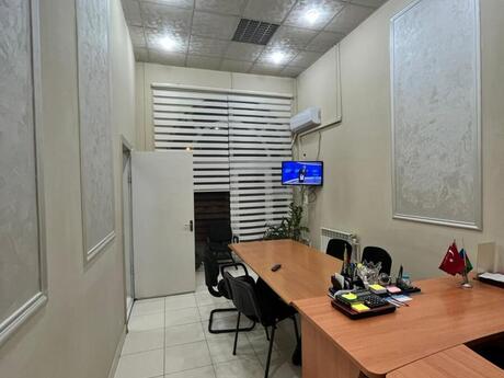 6 otaqlı ofis - Gənclik m. - 220 m²