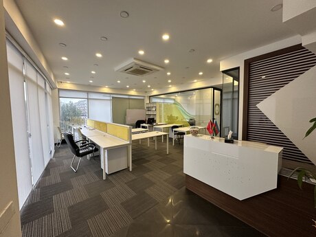 5 otaqlı ofis - Nizami m. - 127 m²