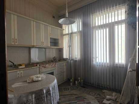 2-room apartment, 65 m², Sahil: 308 000 ₼ 4