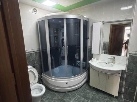 2 otaqlı yeni tikili - Həzi Aslanov q. - 75 m²