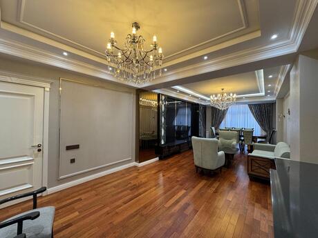 4 otaqlı mənzil, 167 m², Nəriman Nərimanov: 595 000 ₼ 2