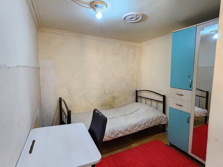 Аренда: 1-комнатная квартира, 10 м², Elmlər Akademiyası: 230 ₼/мес 4