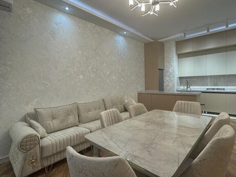 3 otaqlı köhnə tikili - Biləcəri q. - 96 m²