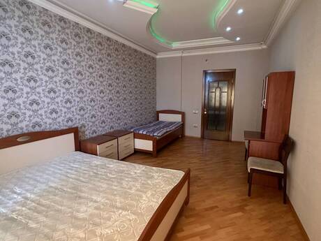 2 otaqlı yeni tikili - 8 Noyabr m. - 100 m²