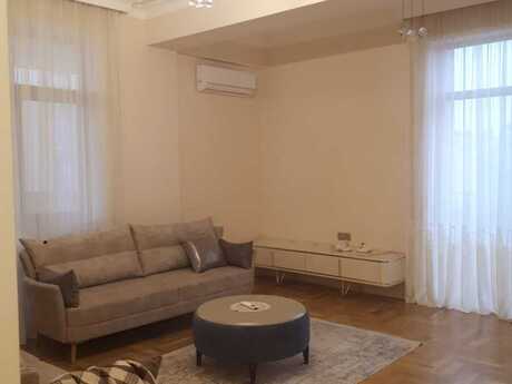Elan №6188301 - Bakı, Memar Əcəmi m., 3 otaqlı, 120 m², 4/14 mərtəbə