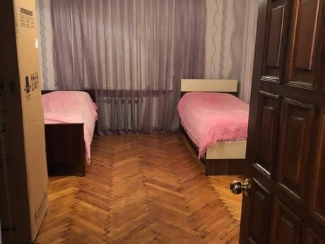 Elan №6188436 - Bakı, İnşaatçılar m., 3 otaqlı, 75 m², 1/5 mərtəbə