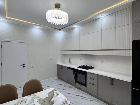 Продаётся 2-комнатная квартира в новостройке, Nəsimi, 85 м², 335 000 AZN, фото 2 / 10
