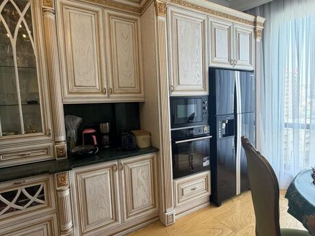 3-комнатная квартира, 185 м², İçəri Şəhər: 985 000 ₼ 5