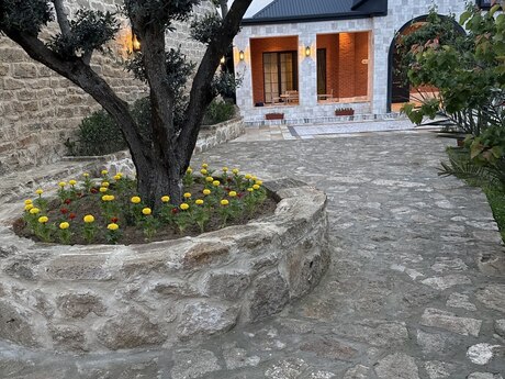 3 otaqlı ev, 240 m², Sabunçu, 2 500 AZN