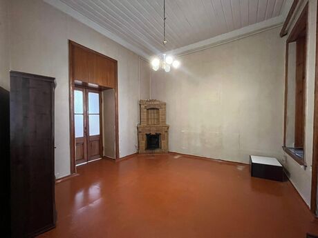 2-комнатная квартира, 60 м², İçəri Şəhər: 175 000 ₼ 5