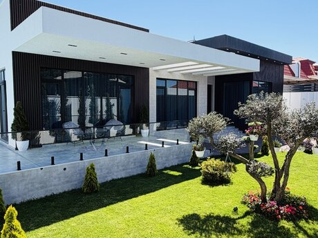 5 otaqlı həyət evi, 250 m², Mərdəkan: 820 000 ₼ 2