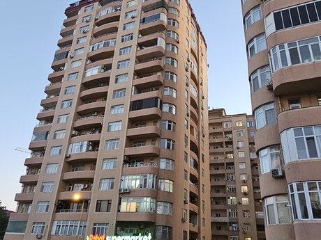 м. Ази Асланов