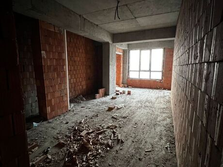 5 otaqlı mənzil, 235 m², Rifah Plaza: 629 000 ₼ 2