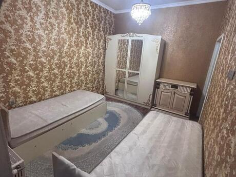 3 otaqlı həyət evi/bağ evi - İnşaatçılar m. - 80 m²