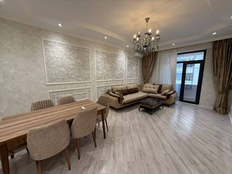 Elan №6189074 - Bakı, Gənclik m., 2 otaqlı, 115 m², 11/18 mərtəbə