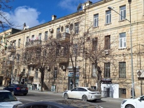 Elan №6189138 - Bakı, 28 May m., 2 otaqlı, 55 m², 2/4 mərtəbə