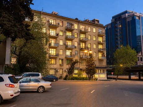 Elan №6189203 - Bakı, Nizami m., 2 otaqlı, 52 m², 3/6 mərtəbə