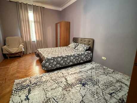 Объявление №6189215 - Баку, пос. Ази Асланова, 2-комн., 68 м², 1/5 этаж