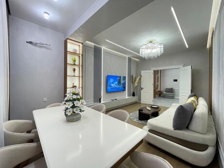 3 otaqlı mənzil, 120 m², Nərimanov: 479 000 ₼ 2