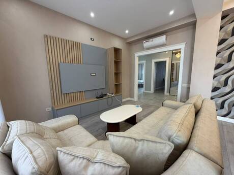 Объявление №6189398 - Баку, пос. Аг шехер, 3-комн., 150 м², 4/7 этаж