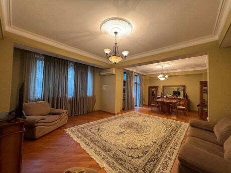 3-комнатная квартира, 160 м², Sahil: 725 000 ₼ 3