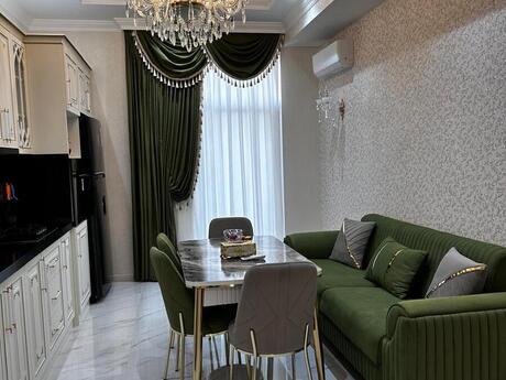 4-room apartment, 190 m², Ağ şəhər: 950 000 ₼ 2