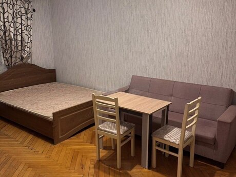 Elan №6189506 - Bakı, Neftçilər m., 2 otaqlı, 35 m², 2/5 mərtəbə