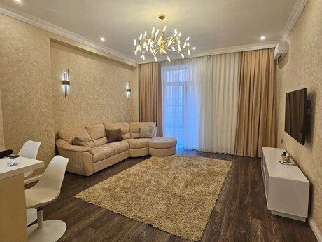 Elan №6189635 - Bakı, Ağ şəhər q., 3 otaqlı, 98 m², 3/8 mərtəbə